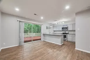 2425 W Settler's Way, The Woodlands, TX 77380 - Photo 17