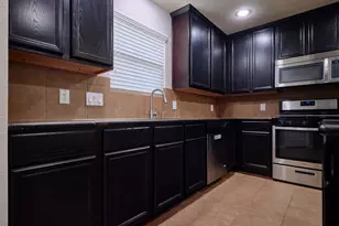 8230 Silent Deep Dr, Rosenberg, TX 77469 - Photo 11