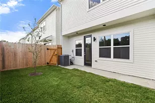 3905 Willowbend Pt Dr, Houston, TX 77025 - Photo 7