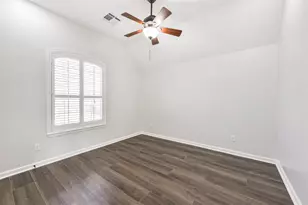 2315 Bending Spring Dr, Pearland, TX 77584 - Photo 35