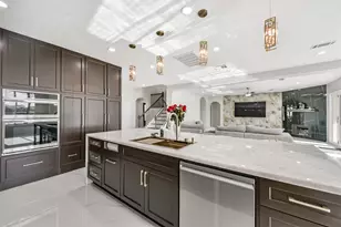 2315 Bending Spring Dr, Pearland, TX 77584 - Photo 13