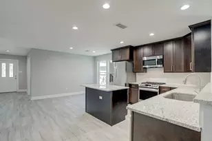6 S Bristol Gate Pl, The Woodlands, TX 77380 - Photo 11