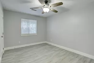 6 S Bristol Gate Pl, The Woodlands, TX 77380 - Photo 17
