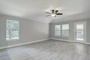 6 S Bristol Gate Pl, The Woodlands, TX 77380 - Photo 7