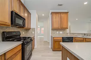 2030 Creek Shore Ln, Pearland, TX 77581 - Photo 15