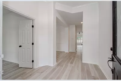 2030 Creek Shore Lane, Pearland, TX 77581 - Photo 3