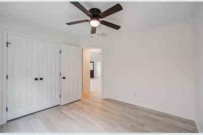 2030 Creek Shore Lane, Pearland, TX 77581 - Photo 27