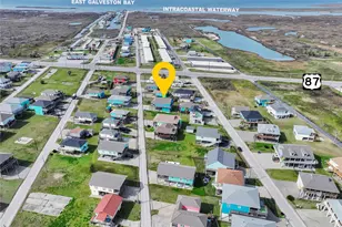 980 Fisherman Dr S, Crystal Beach, TX 77650 - Photo 41