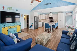 980 Fisherman Dr S, Port Bolivar, TX 77650 - Photo 17