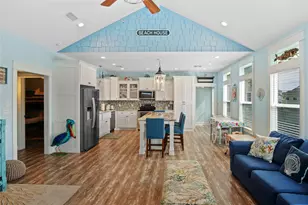 980 Fisherman Dr S, Port Bolivar, TX 77650 - Photo 19