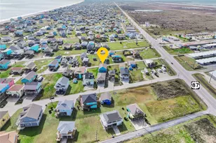 980 Fisherman Dr S, Port Bolivar, TX 77650 - Photo 45