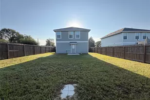 1239 21st St, Hempstead, TX 77445 - Photo 17