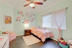 2650 Shady Acres Landing, Houston, TX 77008 - Photo 19