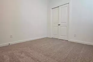 8438 Tranquil Bay Ct, Baytown, TX 77523 - Photo 7