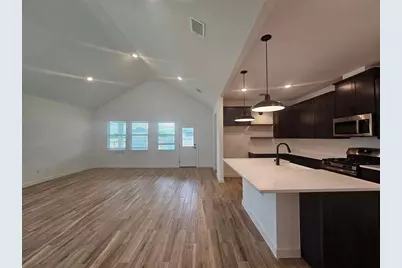 8438 Tranquil Bay Court, Baytown, TX 77523 - Photo 11