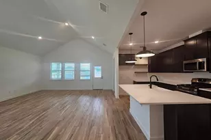 8438 Tranquil Bay Ct, Baytown, TX 77523 - Photo 11