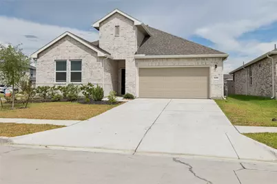 8438 Tranquil Bay Court, Baytown, TX 77523 - Photo 3