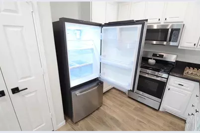 2201 Naomi Street #A, Houston, TX 77054 - Photo 9