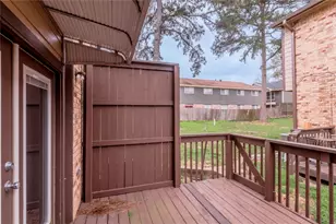 2521 Crosstimbers St, Huntsville, TX 77320 - Photo 31