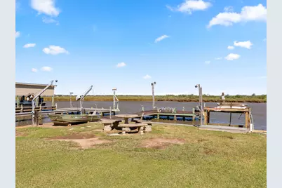 1938 County Road 201, Sargent, TX 77414 - Photo 27