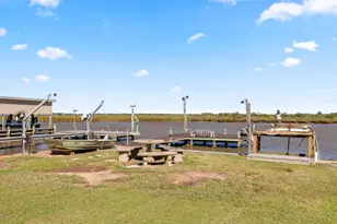 1938 County Rd 201, Sargent, TX 77414 - Photo 27