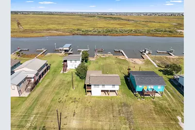 1938 County Road 201, Sargent, TX 77414 - Photo 35