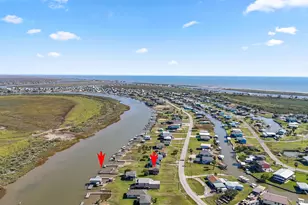 1938 County Rd 201, Sargent, TX 77414 - Photo 31