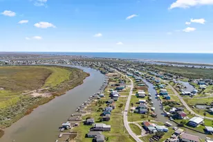 1938 County Rd 201, Sargent, TX 77414 - Photo 39