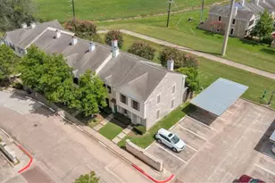 2910 Grants Lake Blvd, Sugar Land, TX 77479 - Photo 19