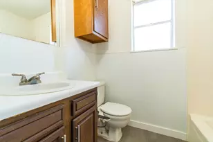 213 Bastrop St, Angleton, TX 77515 - Photo 19