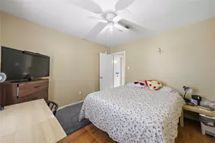 6802 Cheshire Park Rd, Houston, TX 77088 - Photo 23
