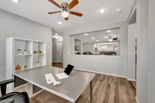 4802 Quiet Canyon Dr, Friendswood, TX 77546 - Photo 5