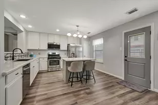 4802 Quiet Canyon Dr, Friendswood, TX 77546 - Photo 13