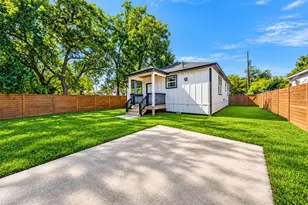 2412 Lucas St, Houston, TX 77026 - Photo 27