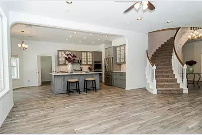 143 N Shawnee Ridge Circle, The Woodlands, TX 77382 - Photo 5