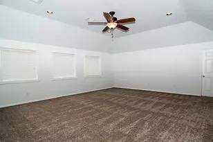143 N Shawnee Ridge Cir, The Woodlands, TX 77382 - Photo 25