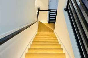 8011 Bowen St, Houston, TX 77051 - Photo 9