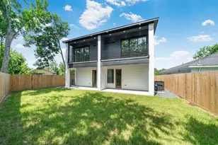 8011 Bowen St, Houston, TX 77051 - Photo 17