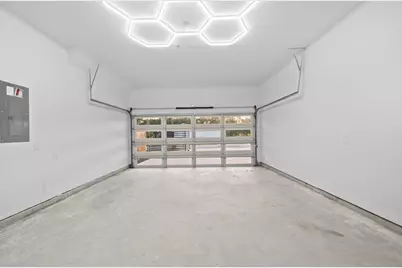 8011 Bowen Street #A-B, Houston, TX 77051 - Photo 15