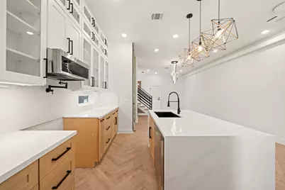 8011 Bowen Street #A-B, Houston, TX 77051 - Photo 5