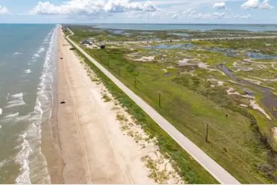 11967 Bluewater Highway, Freeport, TX 77541 - Photo 17