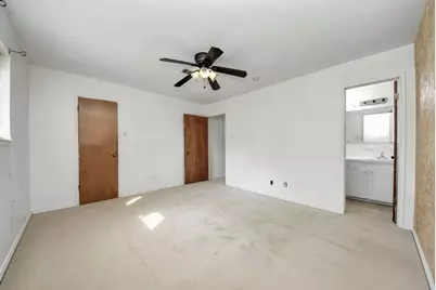 4311 Pine Shadows Street, Dickinson, TX 77539 - Photo 11