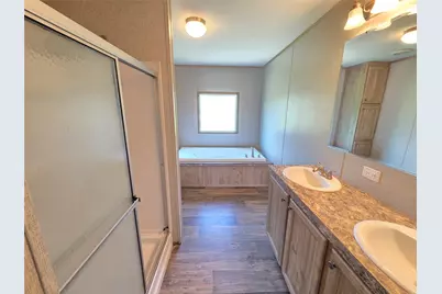 33 Road 5262A, Cleveland, TX 77327 - Photo 5