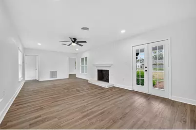 1609 N Pacific Street, Conroe, TX 77301 - Photo 5