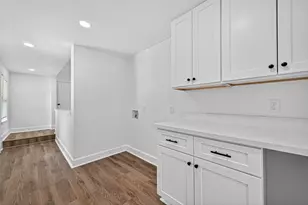 1609 N Pacific St, Conroe, TX 77301 - Photo 13
