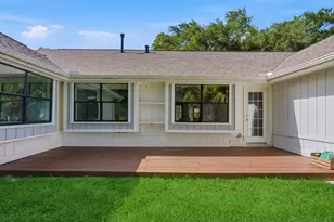 12523 Honeywood Trail, Houston, TX 77077 - Photo 31