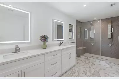 12523 Honeywood Trail, Houston, TX 77077 - Photo 23