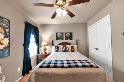 135 Brookside Drive, Huntsville, TX 77320 - Photo 31