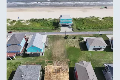 2585 Holiday Drive, Crystal Beach, TX 77650 - Photo 13