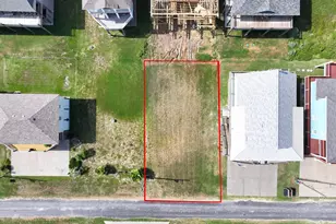 2585 Holiday Dr, Crystal Beach, TX 77650 - Photo 7